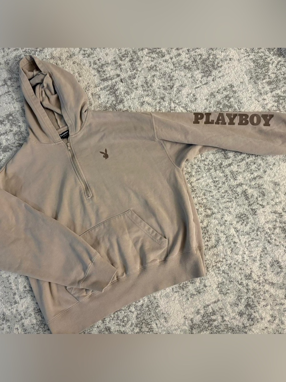 Men’s Playboy Tan Quarterzip Hoodie Size Medium